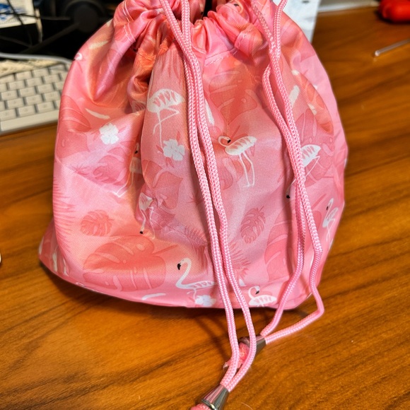 Drawstring cosmetics bag - Picture 3 of 4